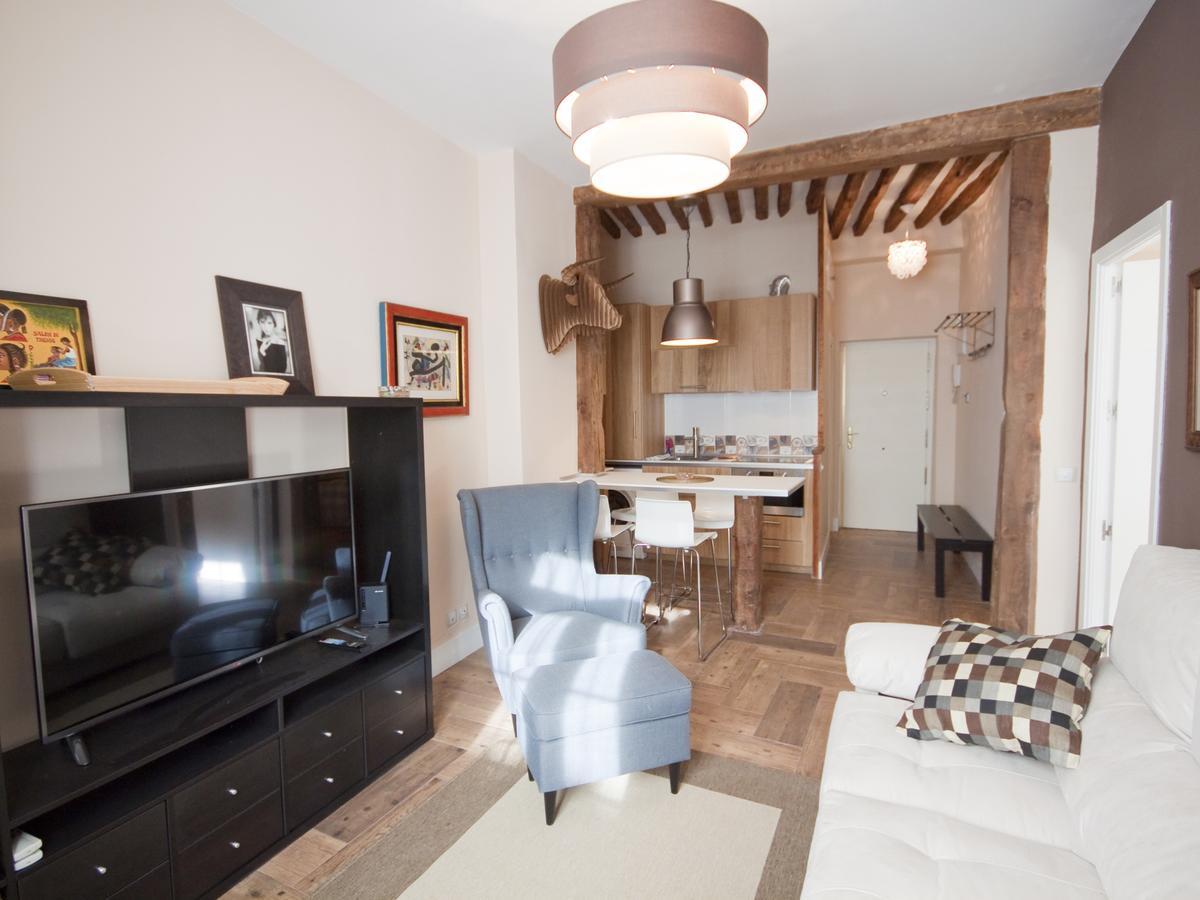 Acogedor Callao! 2hab/wifi/ac Apartment
